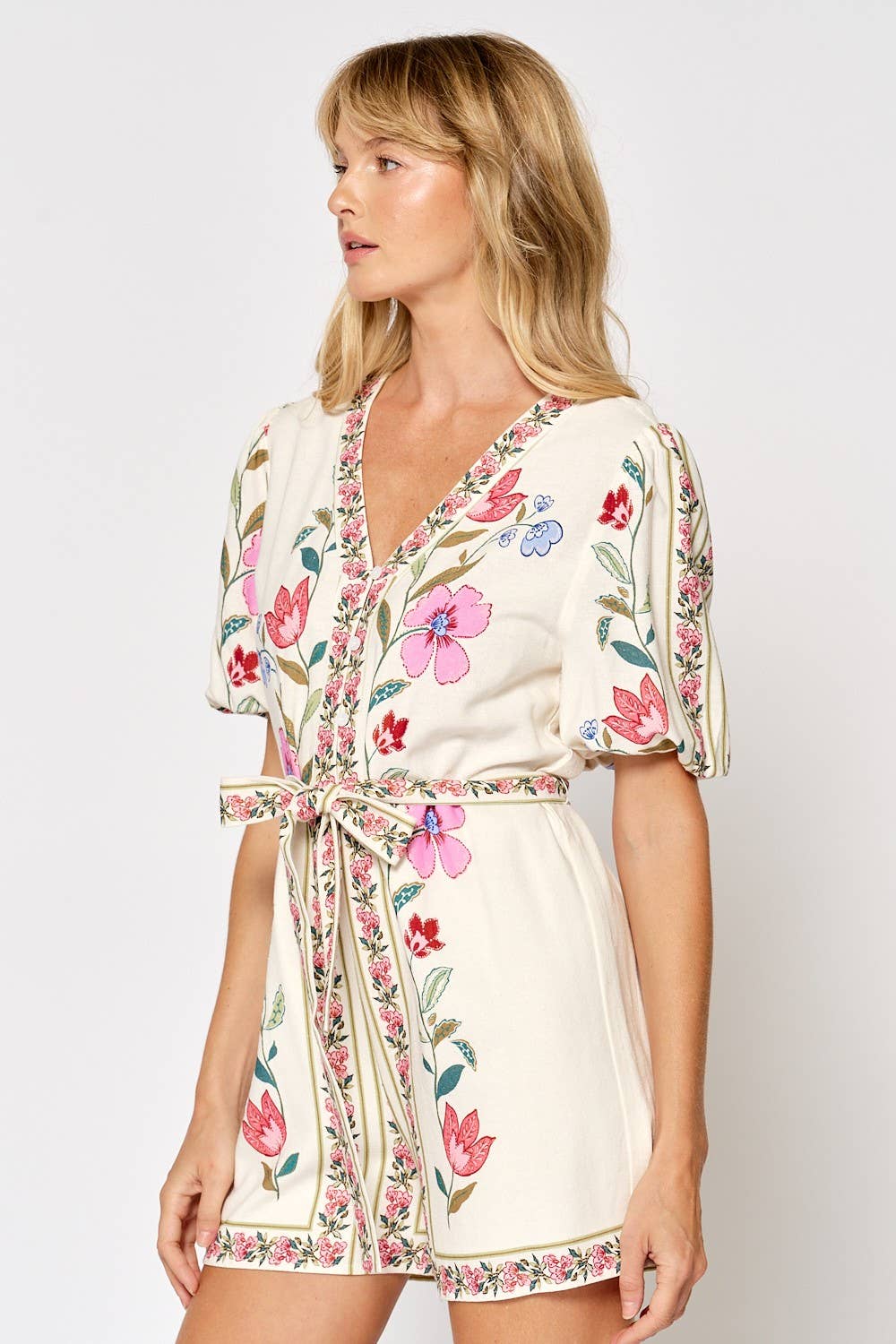 PRINTED SHORT PUFF SLEEVE ROMPER