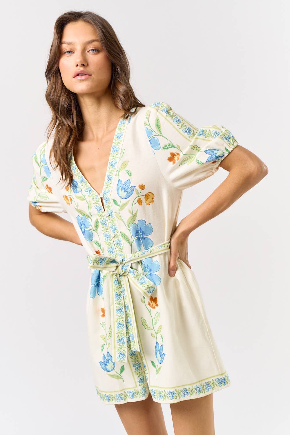 PRINTED SHORT PUFF SLEEVE ROMPER