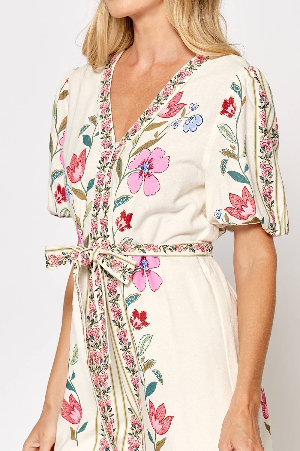 PRINTED SHORT PUFF SLEEVE ROMPER