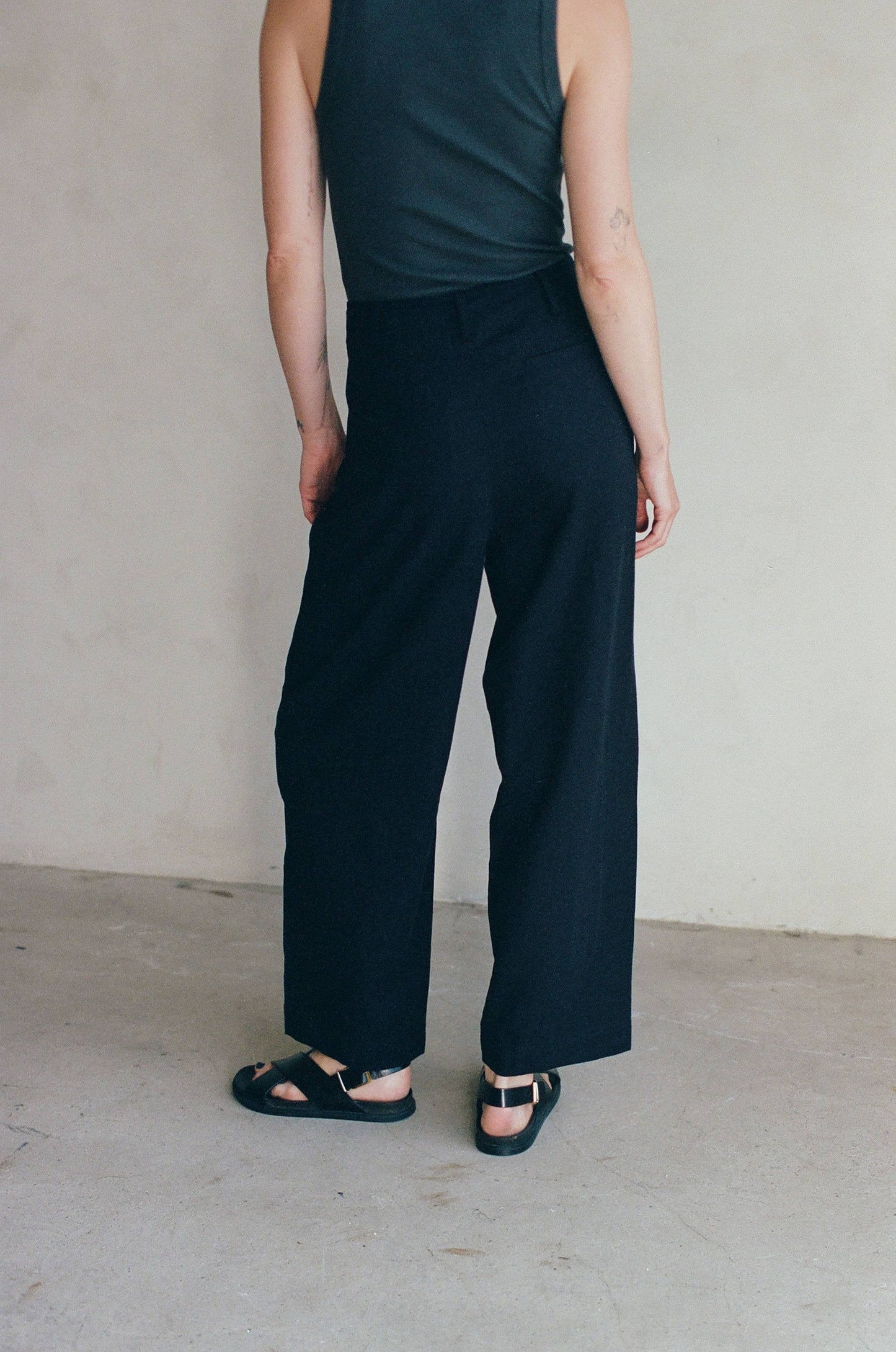AR1098 | Woven Linen Cotton Wide Fit Full Length Pants with