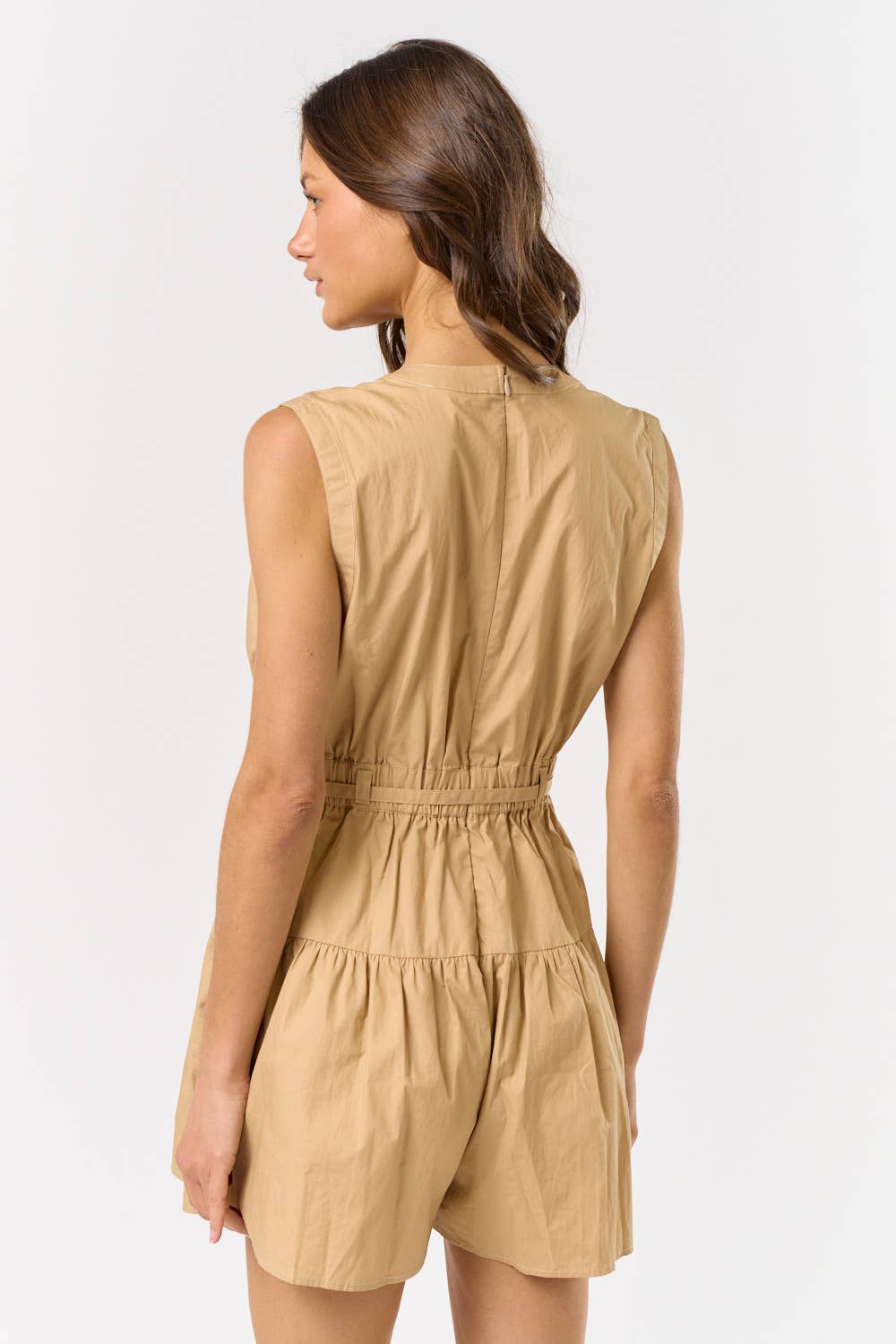 SLEEVELESS WAIST TIE ROMPER