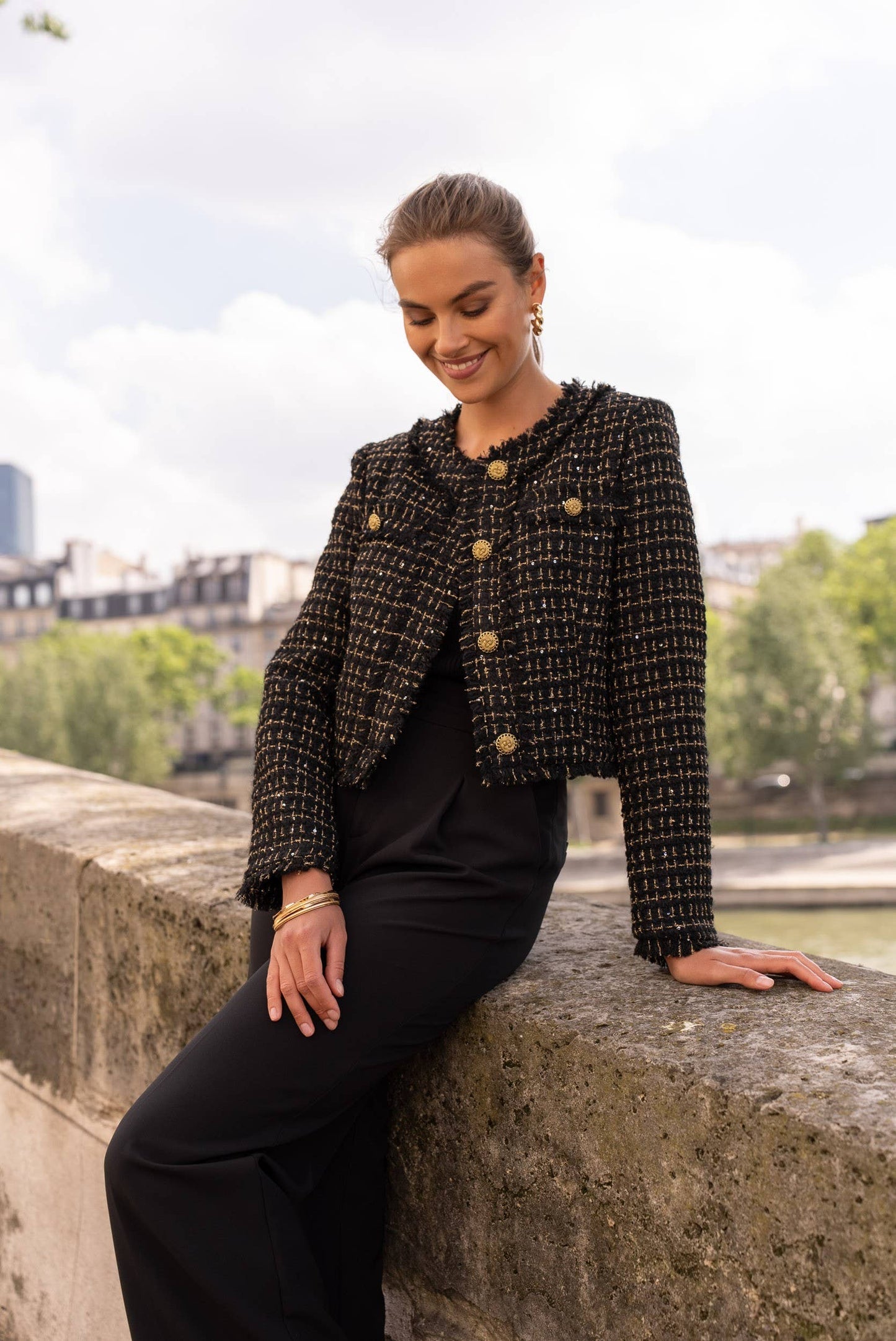 Cropped crew neck fitted tweed blazer jacket
