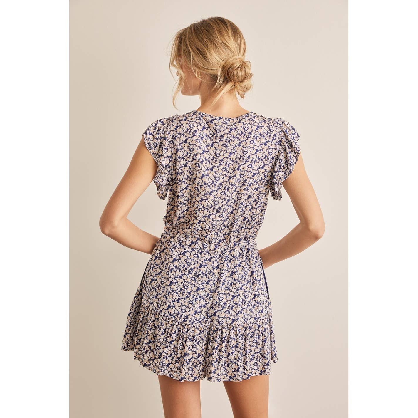 FLORAL RUFFLE SLEEVE BUTTON UP DRAWSTRING ROMPER