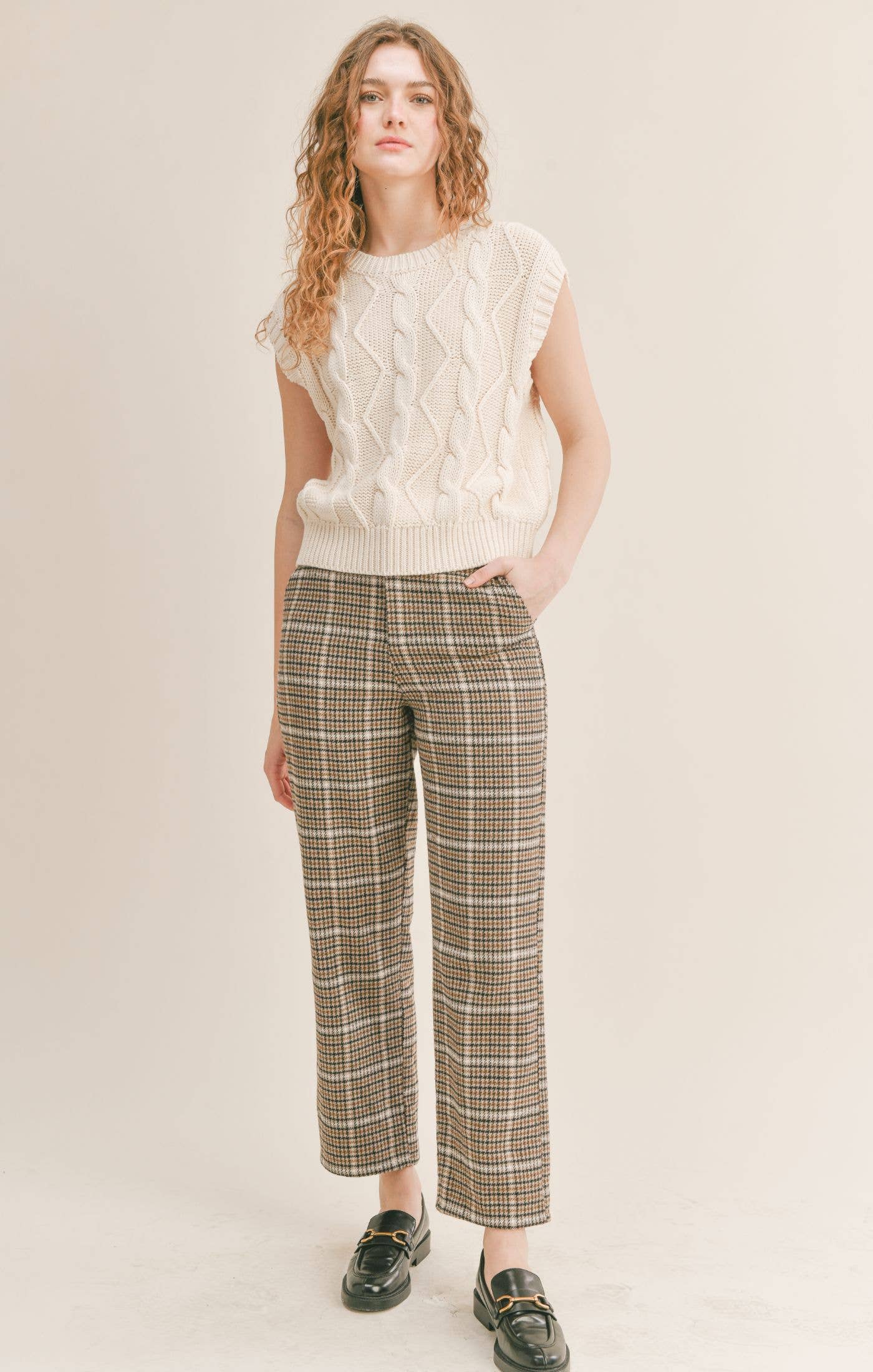 Ken Cable Knit Sweater Vest: IVORY